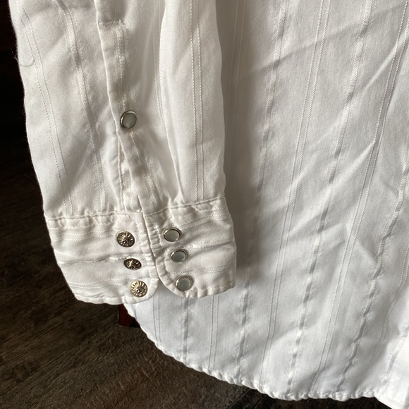 MWG Made in Canada Iridescent white large tall - Picture 3 of 10